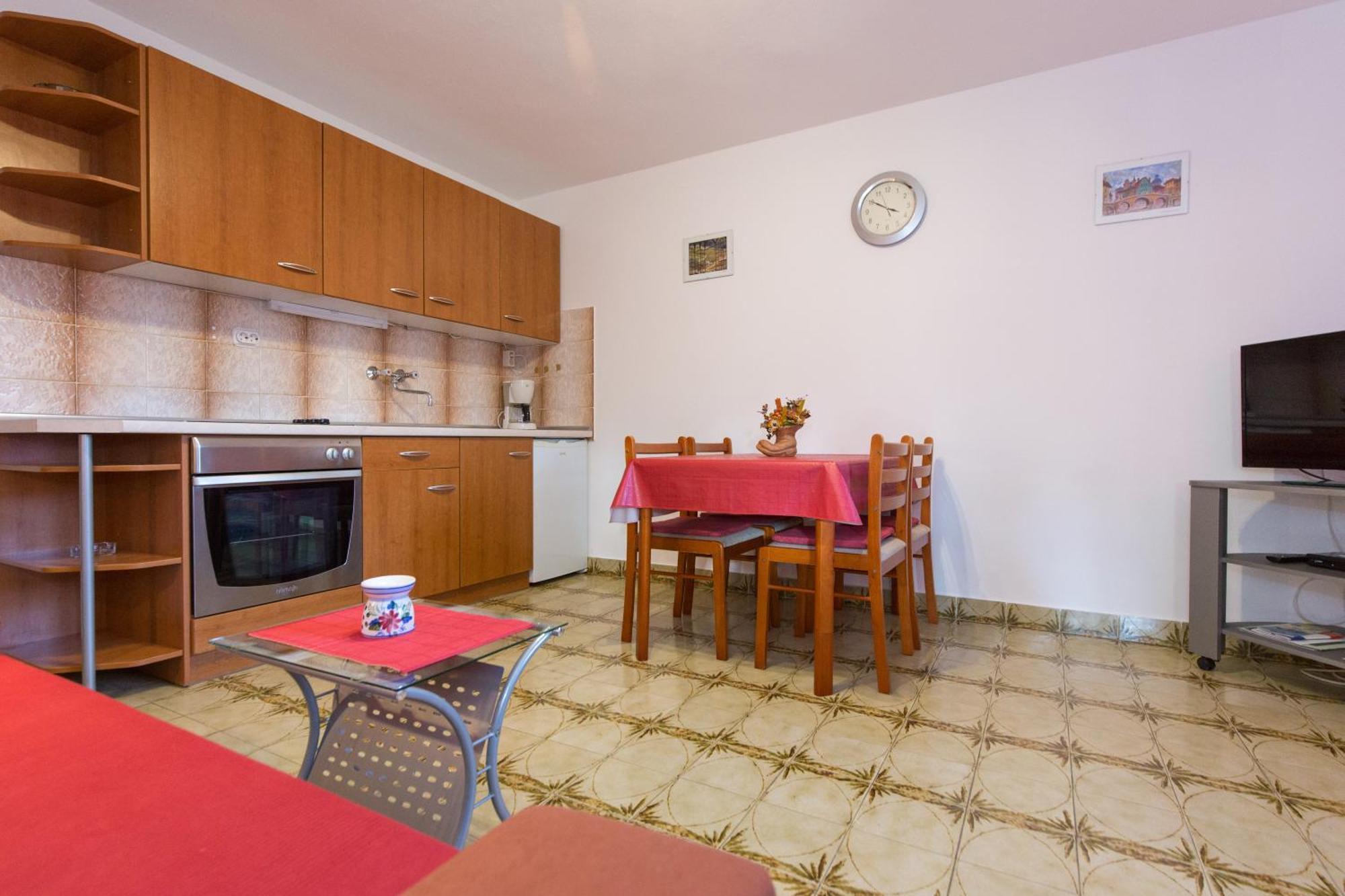 Neda Apartment Punat Exterior photo
